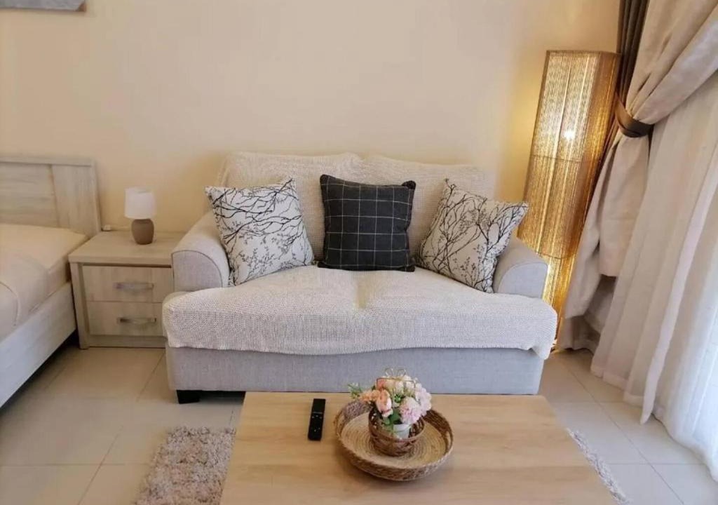 Al Hamra Village Apartment | Lagoon View Studio - Gym,Pool,Beach