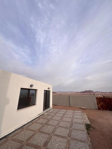 Al-Quwayrah Bed & Breakfast | Local experience