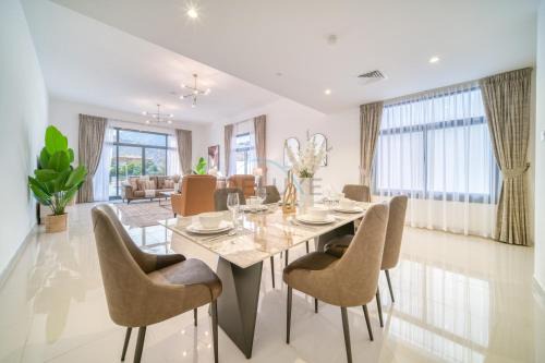 Sharm Villa | Luxurious 4-Bedroom Villa with Assistant Room and Private Pool in Al Dana Island, Fujairah by Deluxe Holiday Homes