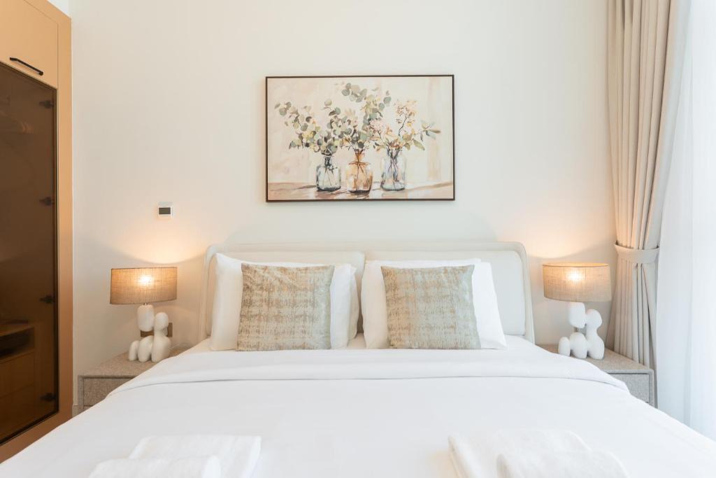 Al Barsha Apartment | Luxury 1BR - Miracle Garden View - Skyz in Arjan