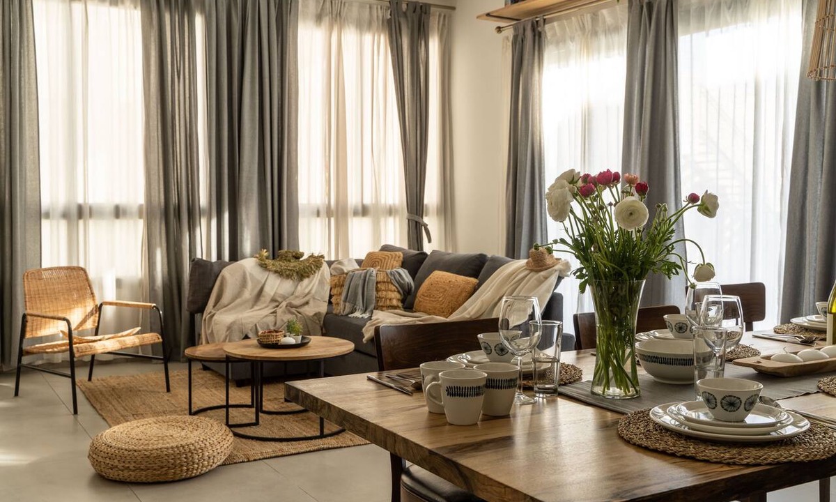 Old North Apartment | Luxury 3 rooms Apt Balcony Parking | HaKerem A45
