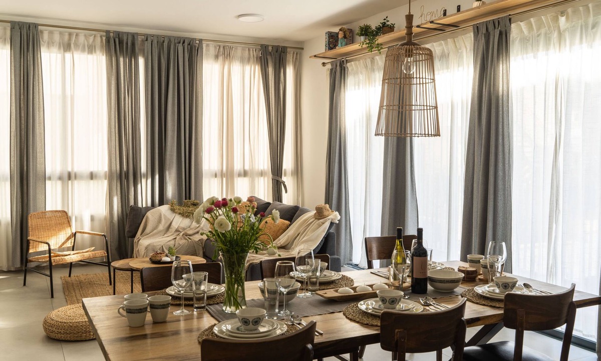Tel Aviv City Center Apartment | Luxury 3 rooms Apt Balcony Parking | HaKerem A55