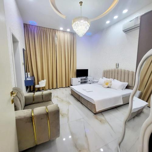 Ajman Villa | Luxury 6 bedrooms villa with private swimming pool