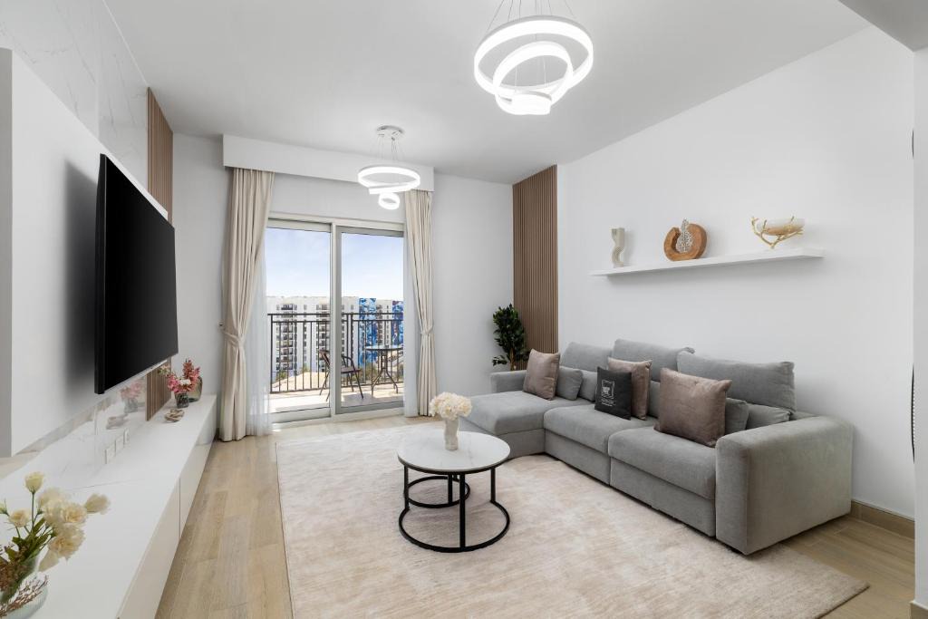 Abu Dhabi Apartment | Maison Privee - Sleek Yas Getaway with Ferrari World and Canal Views