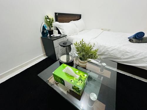 Mussafah Hostel | MBZ - Pleasant Tidy Room