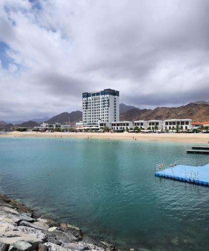 Mirage Bab Al Bahr Beach Hotel | Al Kubus