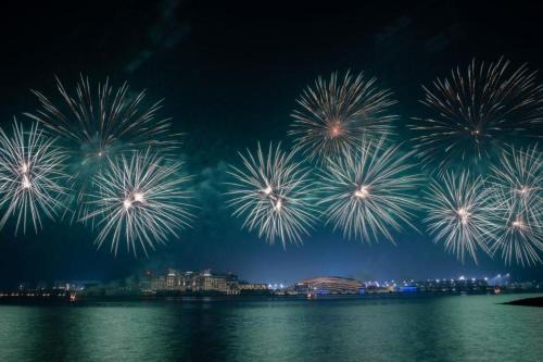 Al Bandar Apartment | Modern 2BR Oasis -Al Raha Oceanview