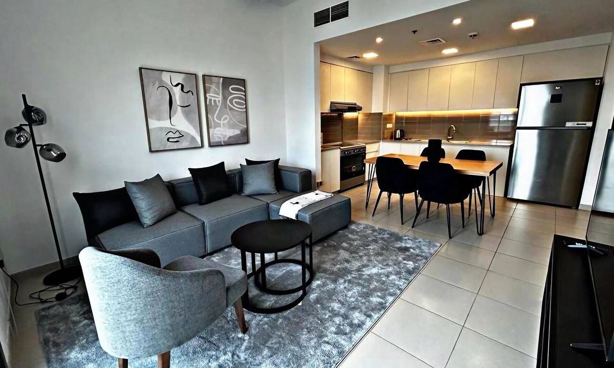 Dubai Apartment | Modern Elegance 2-Bedroom Apartment