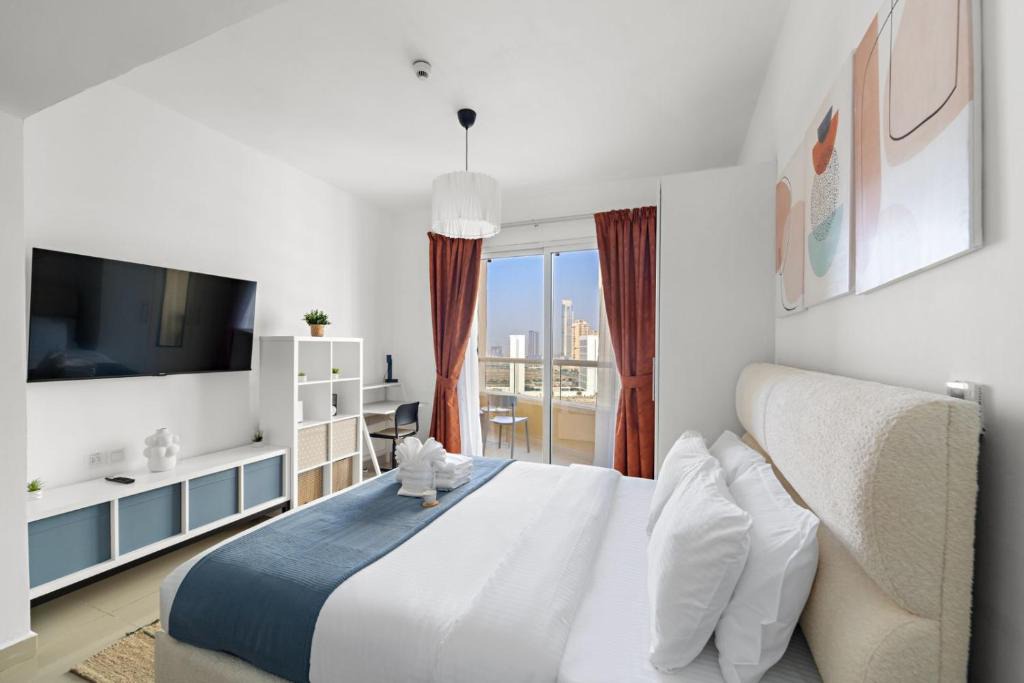 Dubai Production City Apartment | Modern Studio in Production City