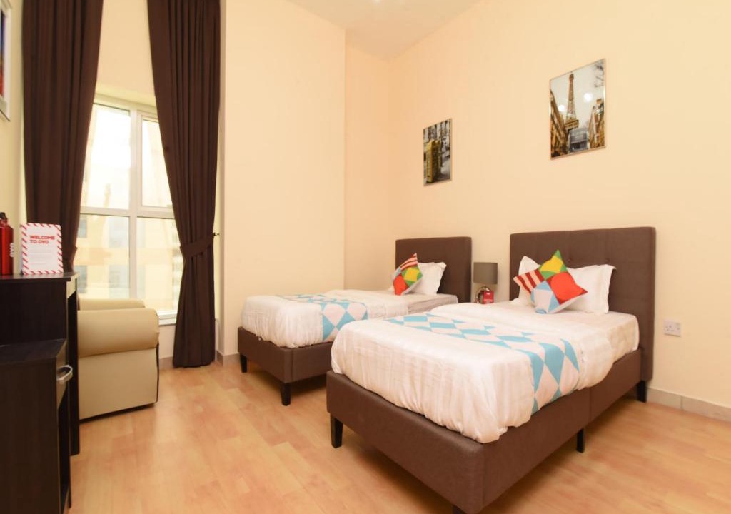 Barsha Heights Apartment | OYO 237 Home 701, Capitol Towers,Tecom,Dubai