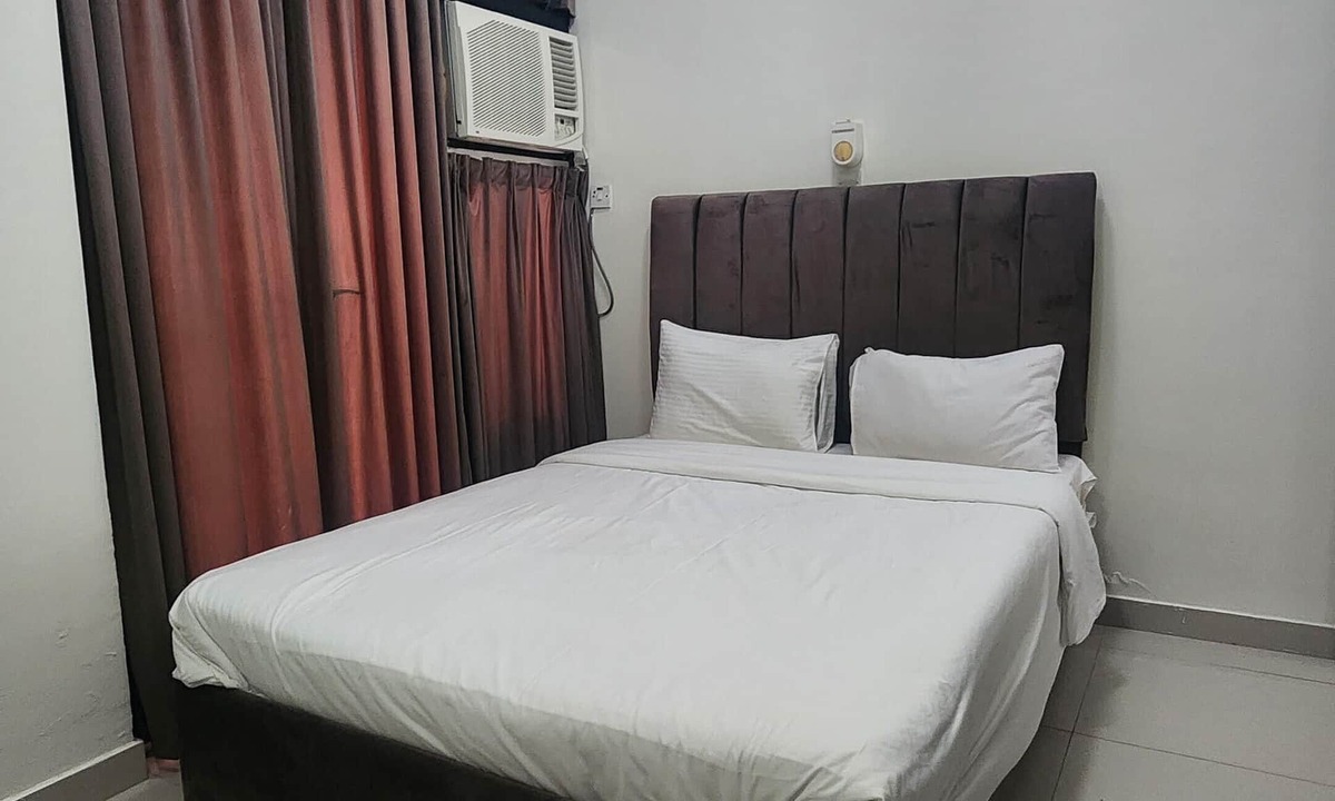Qurm Hotel | Qurum Beach Hotel