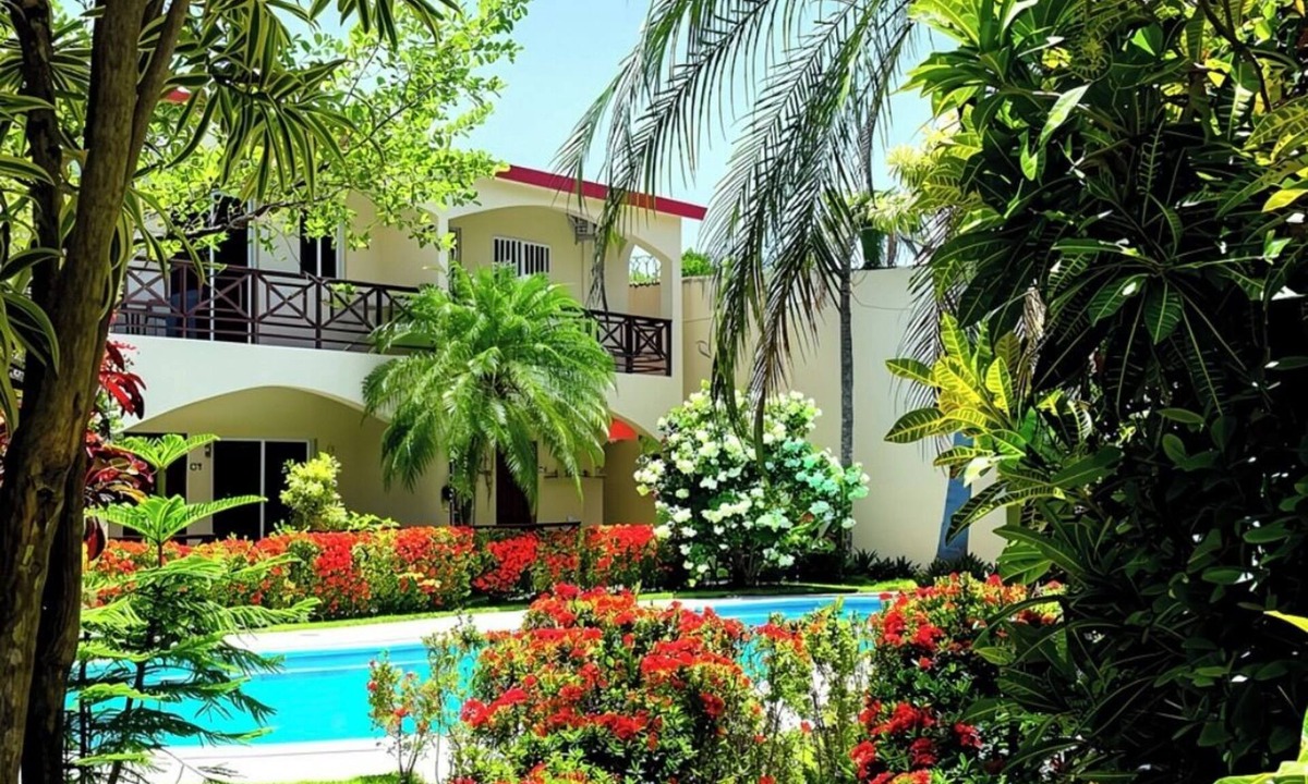 El Centro Apartment | Relax & Explore: Cozy 2BR with Pool Parking & WiFi