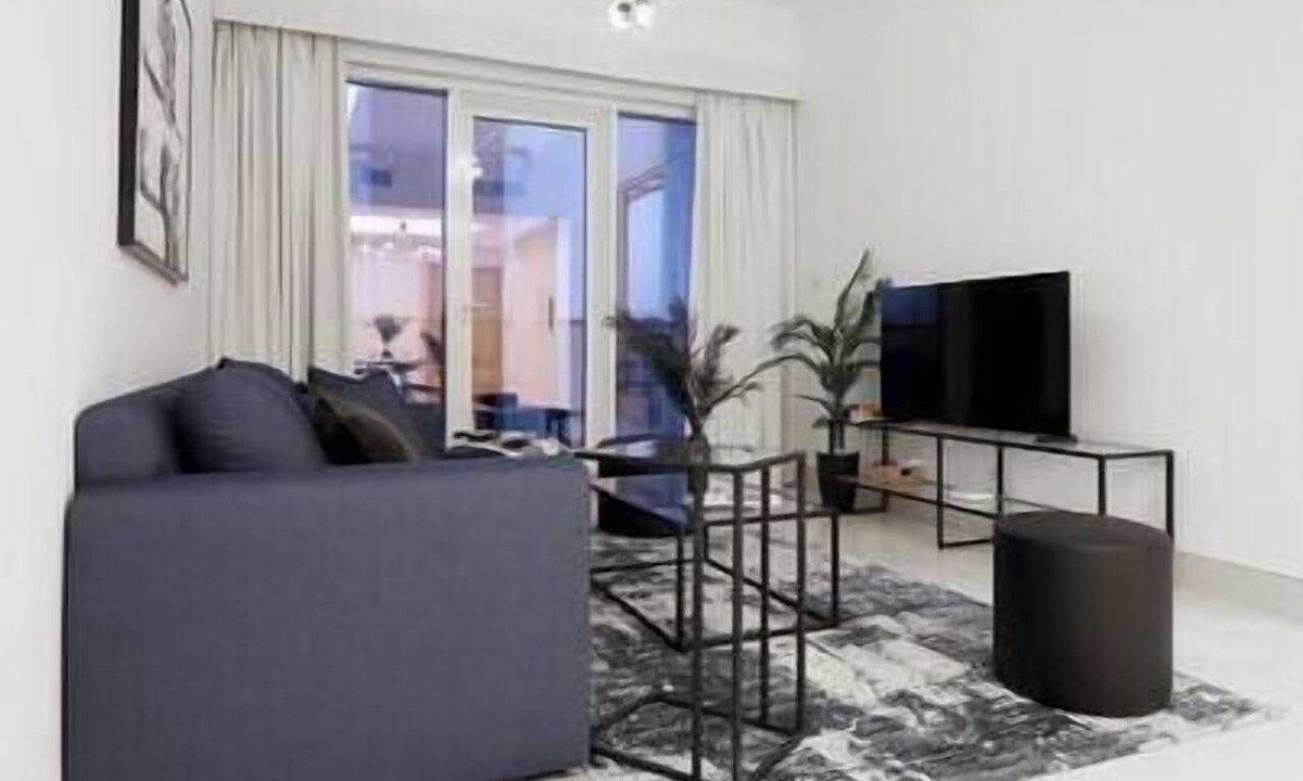 Dubai Apartment | Renovated Apt WFast WiFi Near Dubai Airport