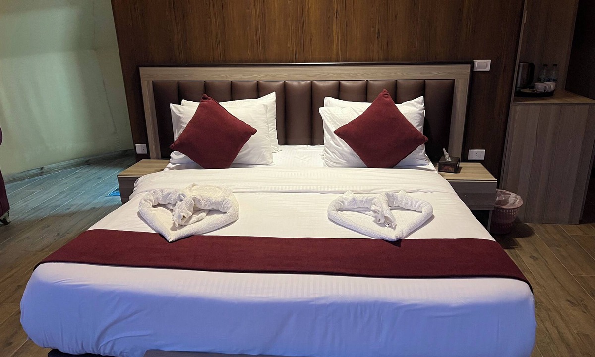 Wadi Rum House | Rivan Luxury Camp where elegant comfort meets the timeless beauty of the mountai
