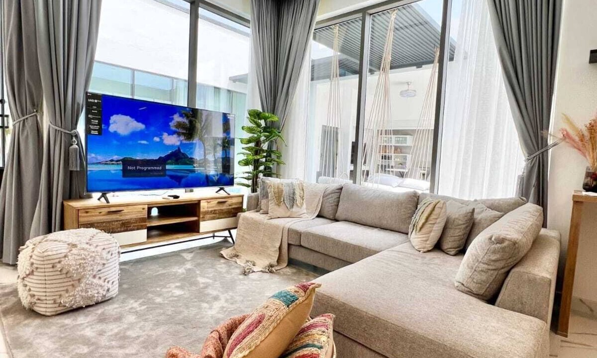 Sayq Ski Chalet | Romantic Private Luxury Chalet in Jabal Al Akhdar; Heated Pool, Sauna & Jacuzzi