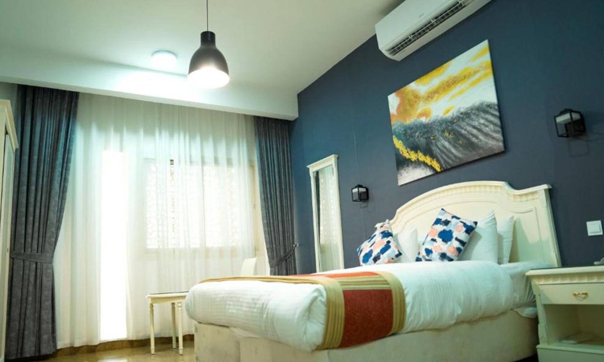 Al Khuwair Hotel | Safeer International Hotel