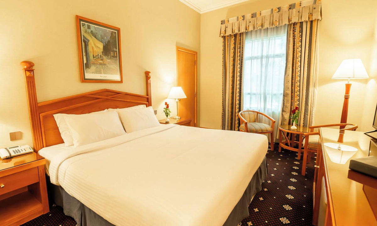 Bur Dubai Hotel | Sea View Hotel