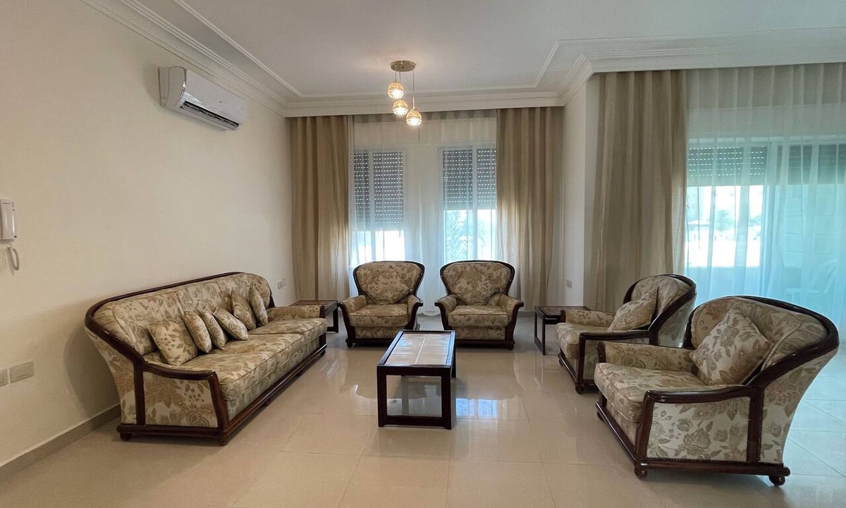 Amman Apartment | Spacious 3-Bedroom Family Living - Walking distance to Restaurants , cafe & shop