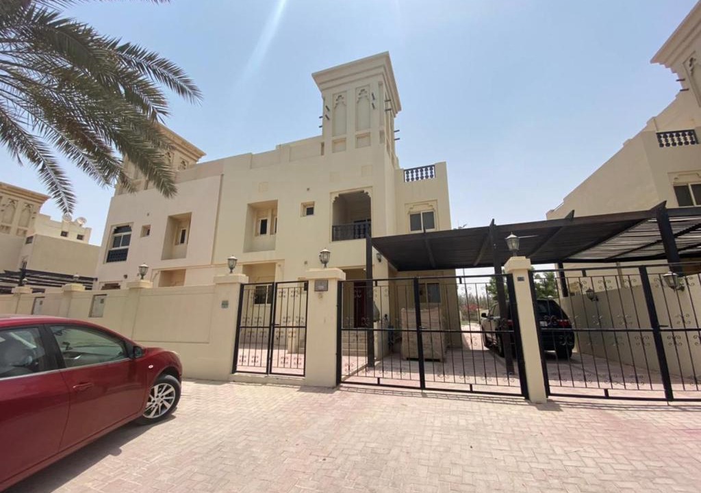Al Hamra Village Villa | Spacious Villa Al Hamra Village with gulf and Golfcourseview with weekly and monthly stay offers
