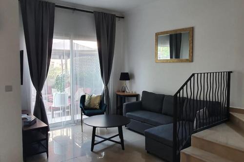 Al Hamra Village Villa | Spacious Villa with terrace close to the sea
