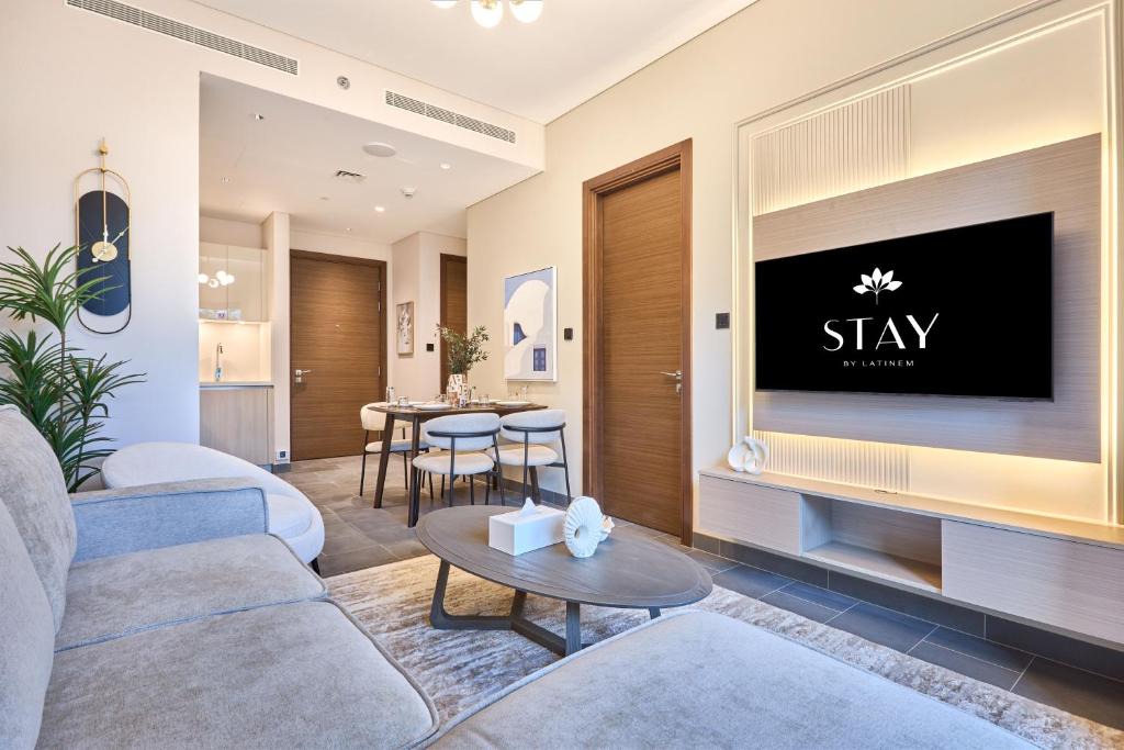 Nad Al Sheba Apartment | STAY BY LATINEM Luxury 1BR Holiday Home CB 0618 Near Burj Khalifa