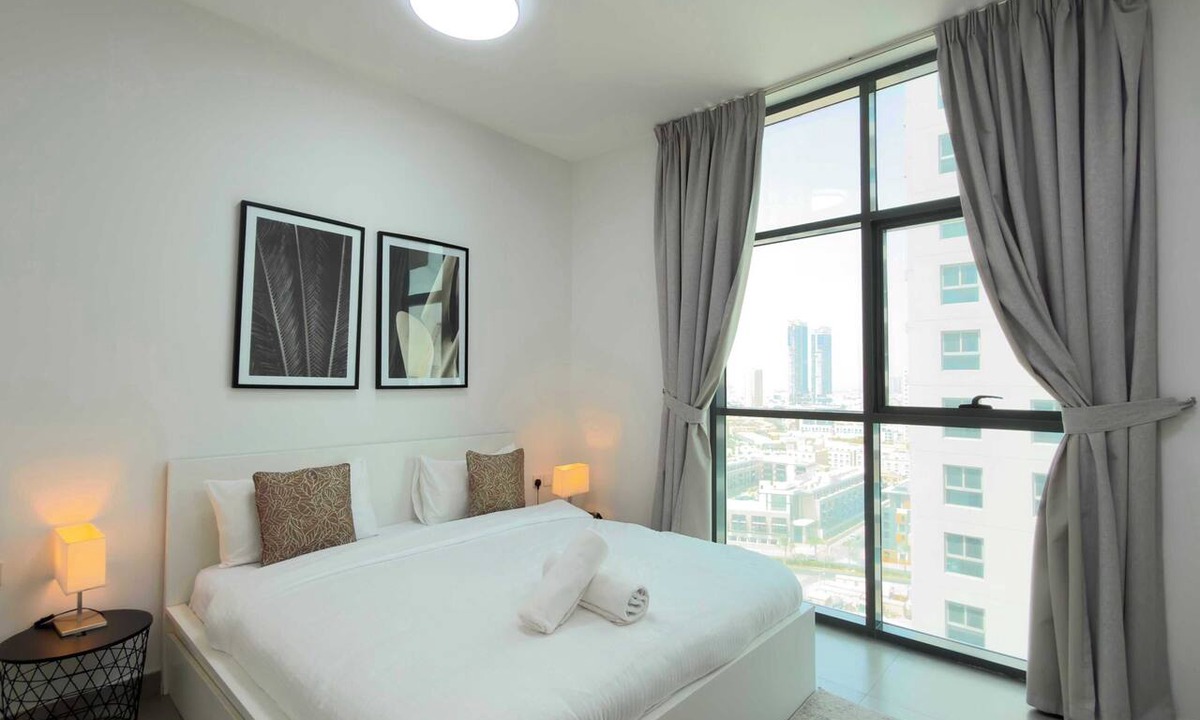 Jumeirah Village Circle Apartment | Stylish 1BR Apartment at AKA Residence