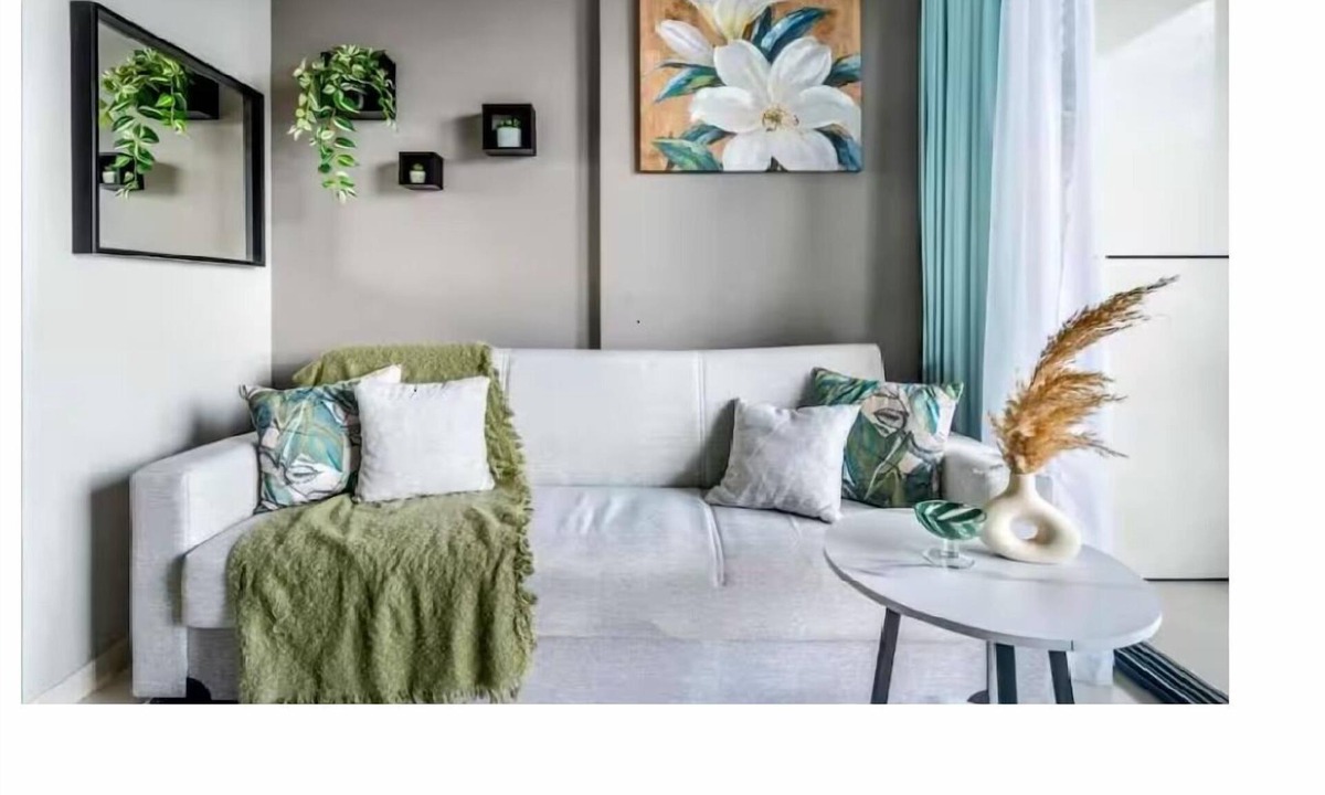 Business Bay Apartment | Stylish 1BR in Dubai - Canal View - Walk to Burj Khalifa