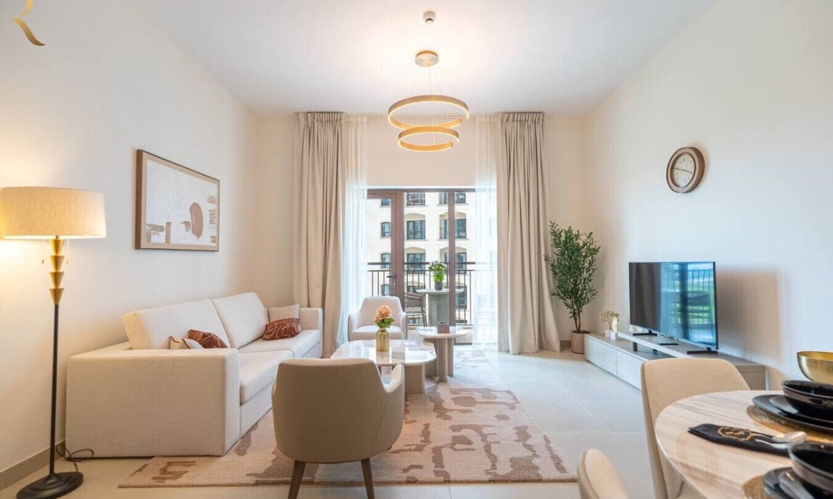 Abu Dhabi Apartment | Stylish 2BR w/Balcony | Yas Golf Collection
