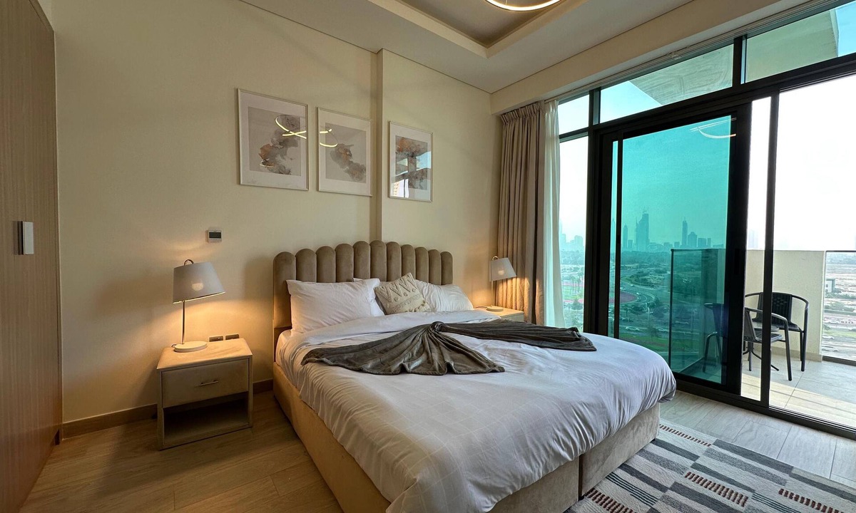Jadaf Apartment | Sunset Haven - Chic Creek Studio