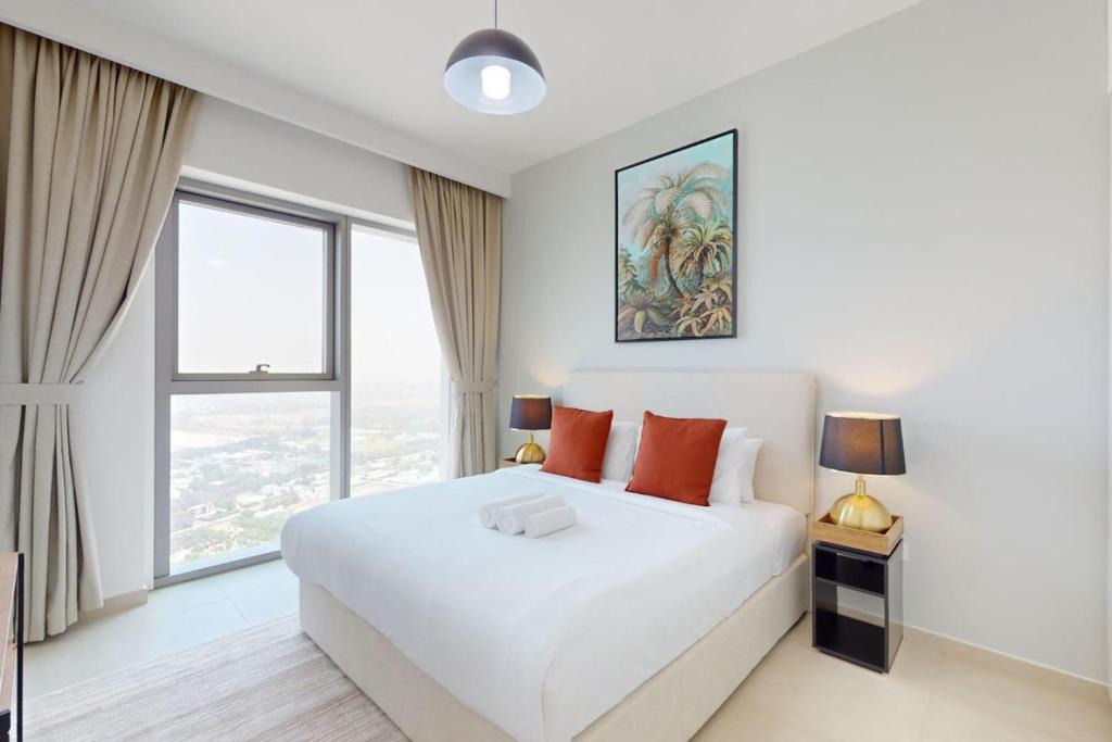 Za'abeel 2 Apartment | Vacationer Holiday Homes I Elegant 1 Bedroom with City View I Downtown I Close to Burj Khalifa & Dubai Mall