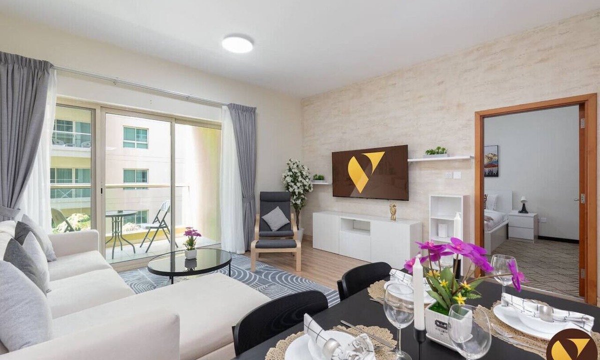 The Greens Apartment | Vogue | Al Alka 1 Greens near Mall of the Emirates