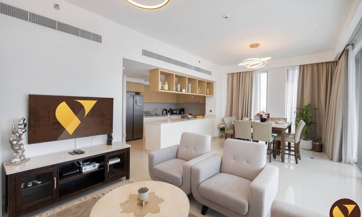Dubai Apartment | Vogue | Icon Bay Creek Harbour | Waterfront Living