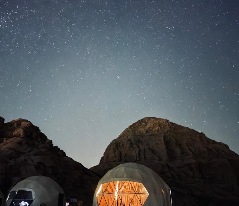 Wadi Rum Other | Wadi rum sky luxury