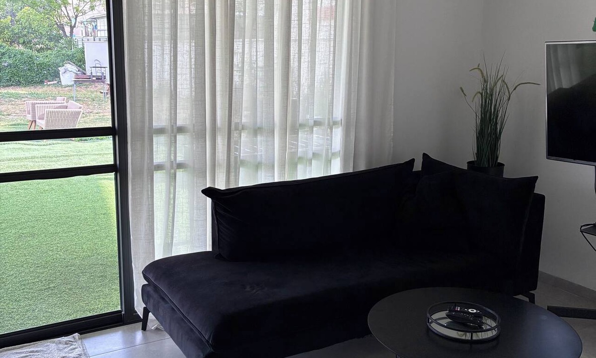 Kiryat Ata Apartment | Wonderful 1-bedroom apartment with AC in charming Kiryat Ata