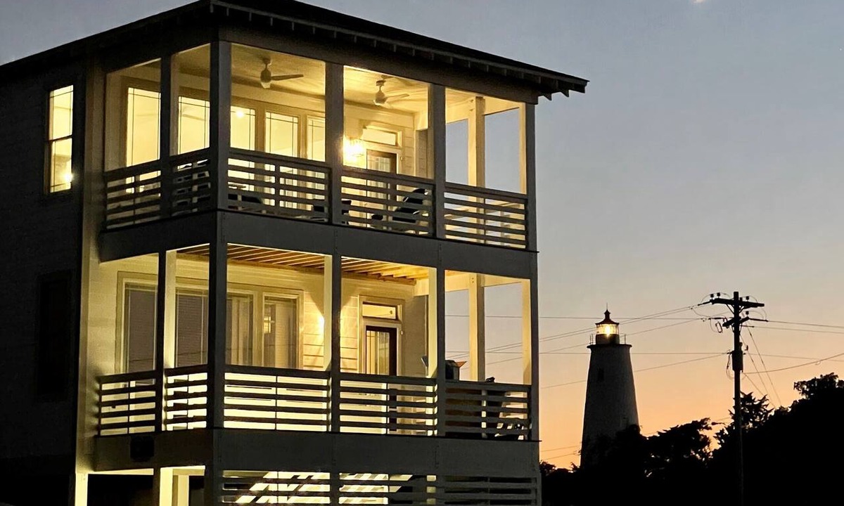 Ocracoke House | Wyf of Bathe: Silver Lake Views with docking available.