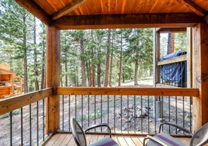 Comfortable and Functional Gold Bend Condo in Truckee