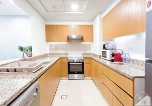 Gorgeous 2BR in Bellevue Downtown With Burj View