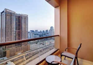 Two Bedroom Apartment Near Internet City Metro 14