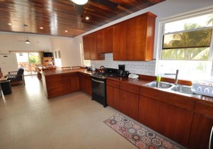 VeLento Partial Ocean View Penthouse #7 in Caye Caulker
