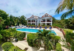 VeLento Partial Ocean View Penthouse #7 in Caye Caulker