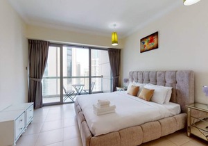 Vibrant Two Bedroom in Downtown Dubai