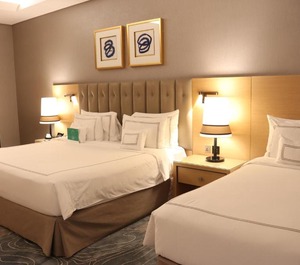 Grand Cosmopolitan Hotel 