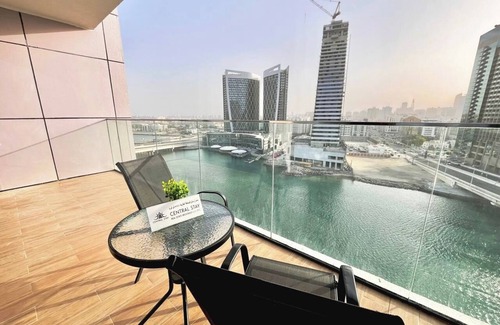 Abu Dhabi Apartment | 1 Bed Room Apartment 1 Min walking to Cleveland and Galleria Mall Maryah Island