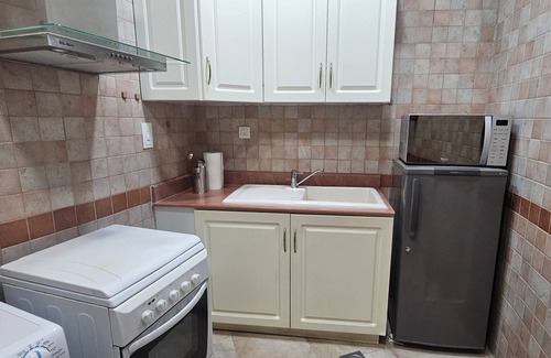 Al Hamra Village Apartment | Al Hamra Village 1Bedroom - Nexus Holiday Home