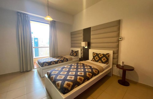 Dubai Marina Apartment | Al Mashreq Huge 2 Bedroom Rimal 1