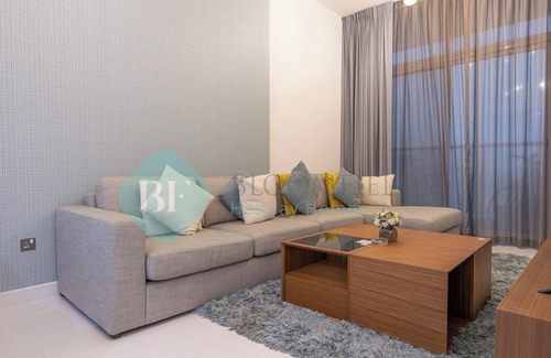 Dubai Apartment | Bloomfields Modern 2BR In Arabian Gate