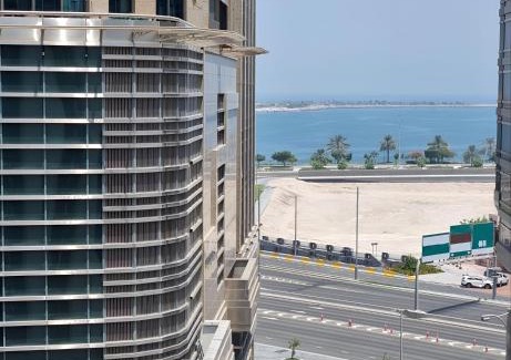 Madinat Zayed Hostel | Corniche Street - New Suave Room
