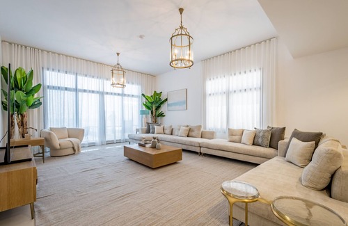 Sharm Villa | Elegant 4BR Villa with Assistant Room in Al Dana Island, Sharm, Fujairah