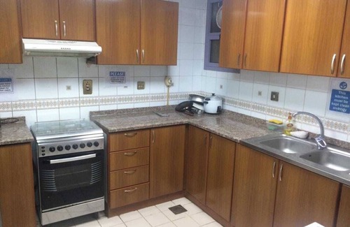 Al Zahiyah Apartment | Fully closed partition