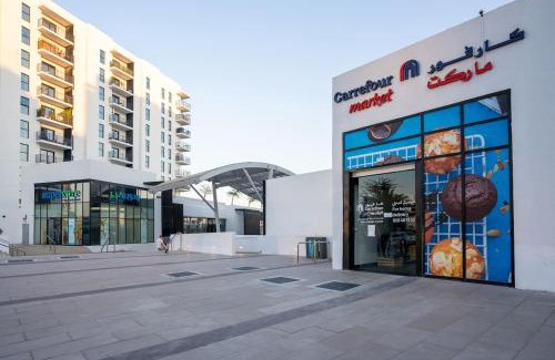 Abu Dhabi Apartment | Large 4br Stay Yas Island Fun At Your Doorstep